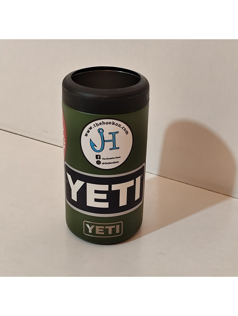 YETI Rambler 16 oz Colster Tall Can Insulator Olive Green Excellent Condition